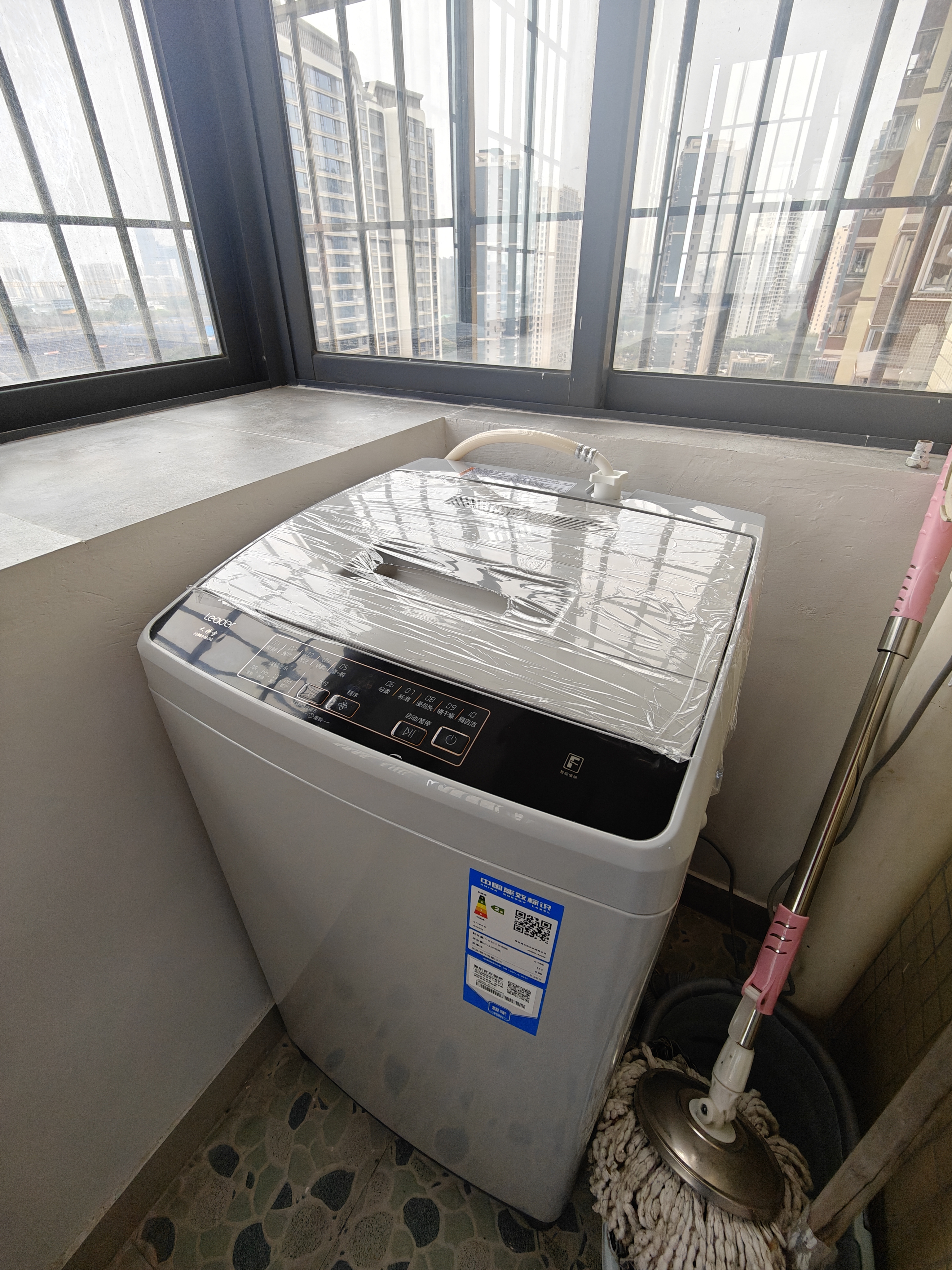 湖边花园b区龙湫二里1号楼 随时看房·