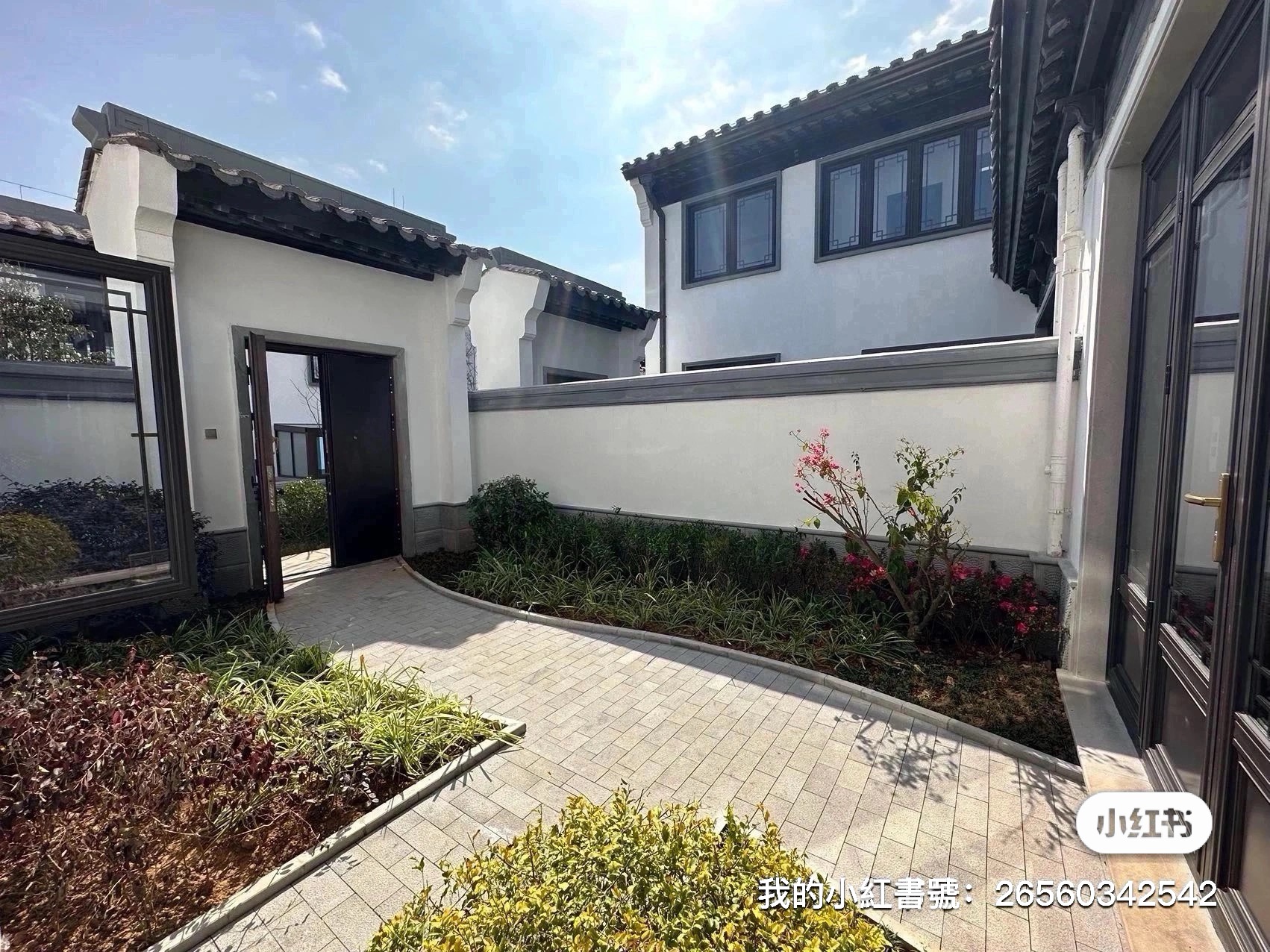 腾跃蓝山 随时看房·