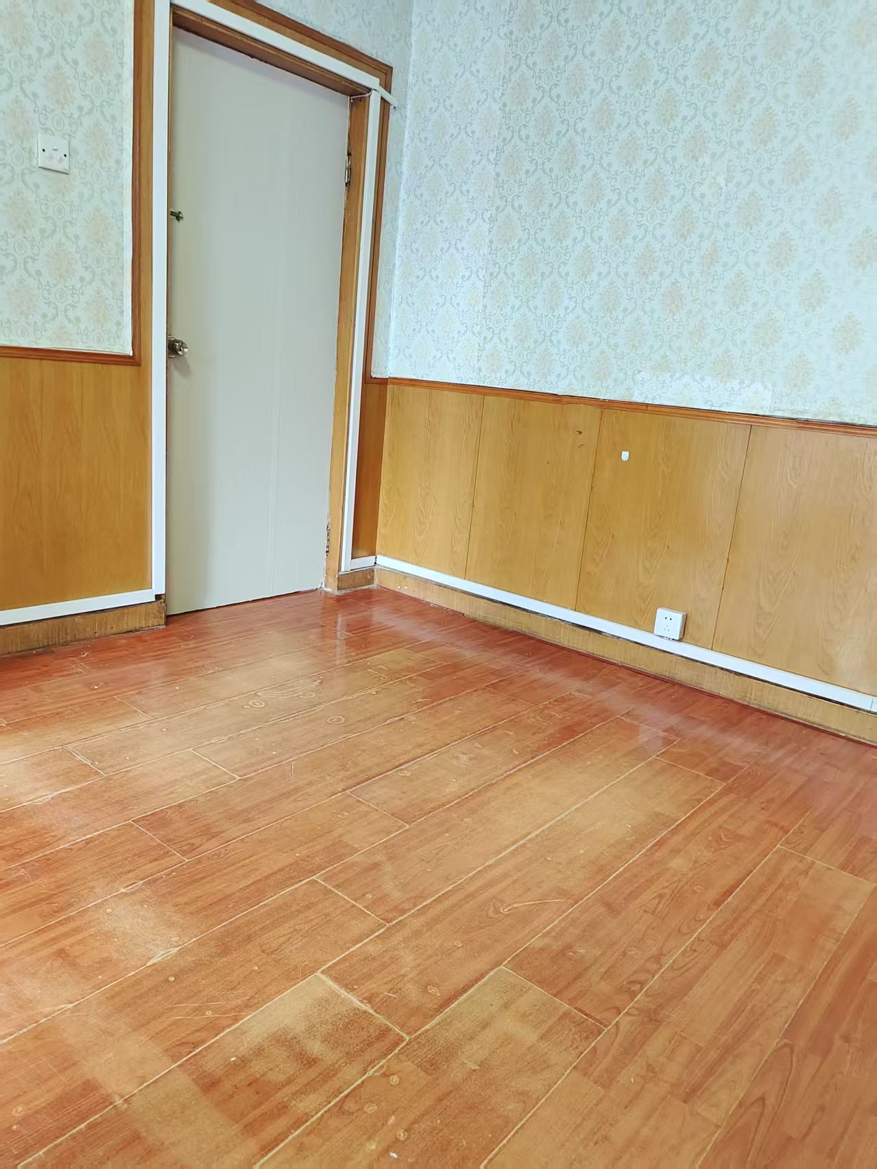 东城区广渠门忠实里南街2号楼 随时看房·