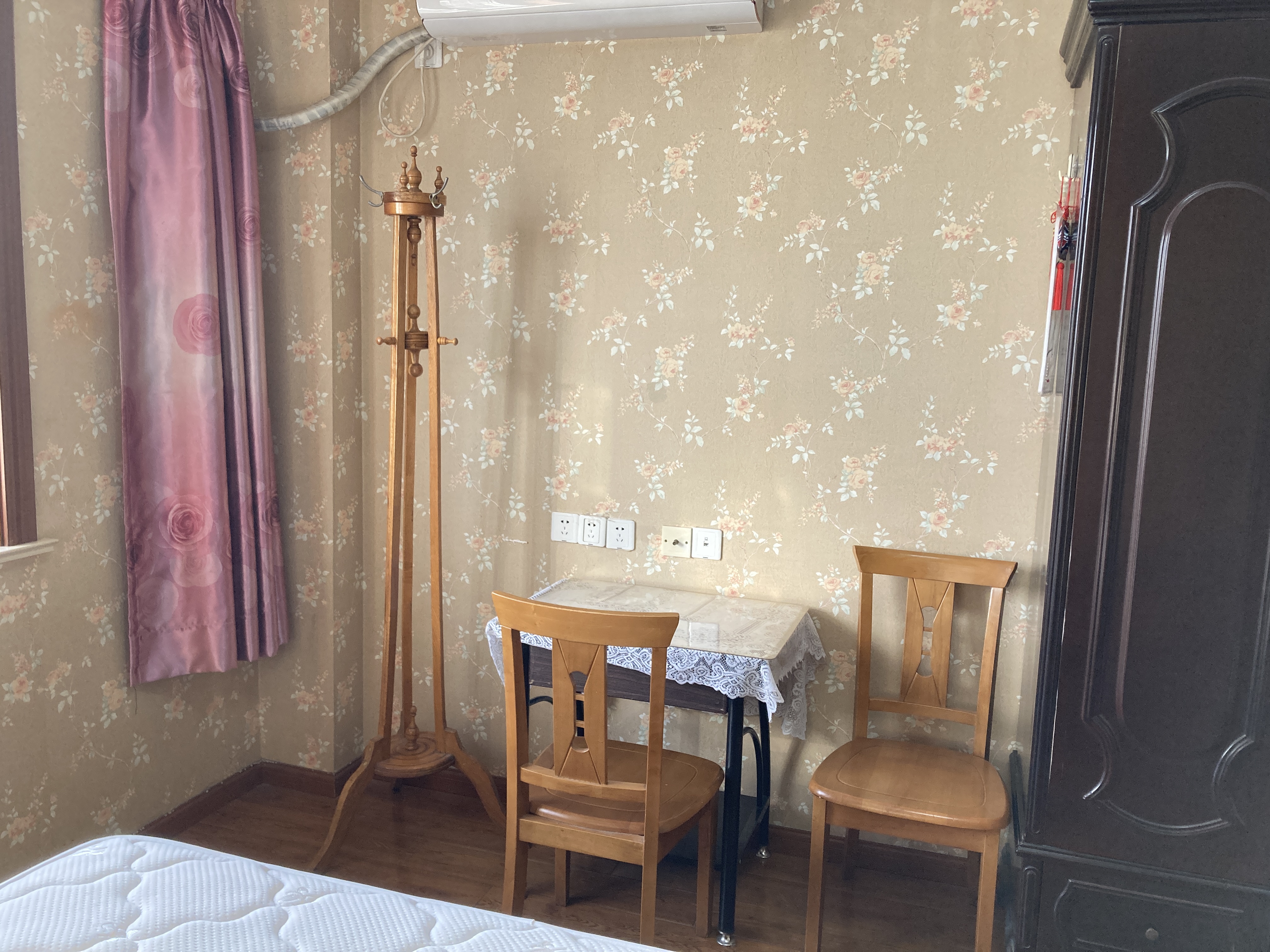 云台小区 随时看房·