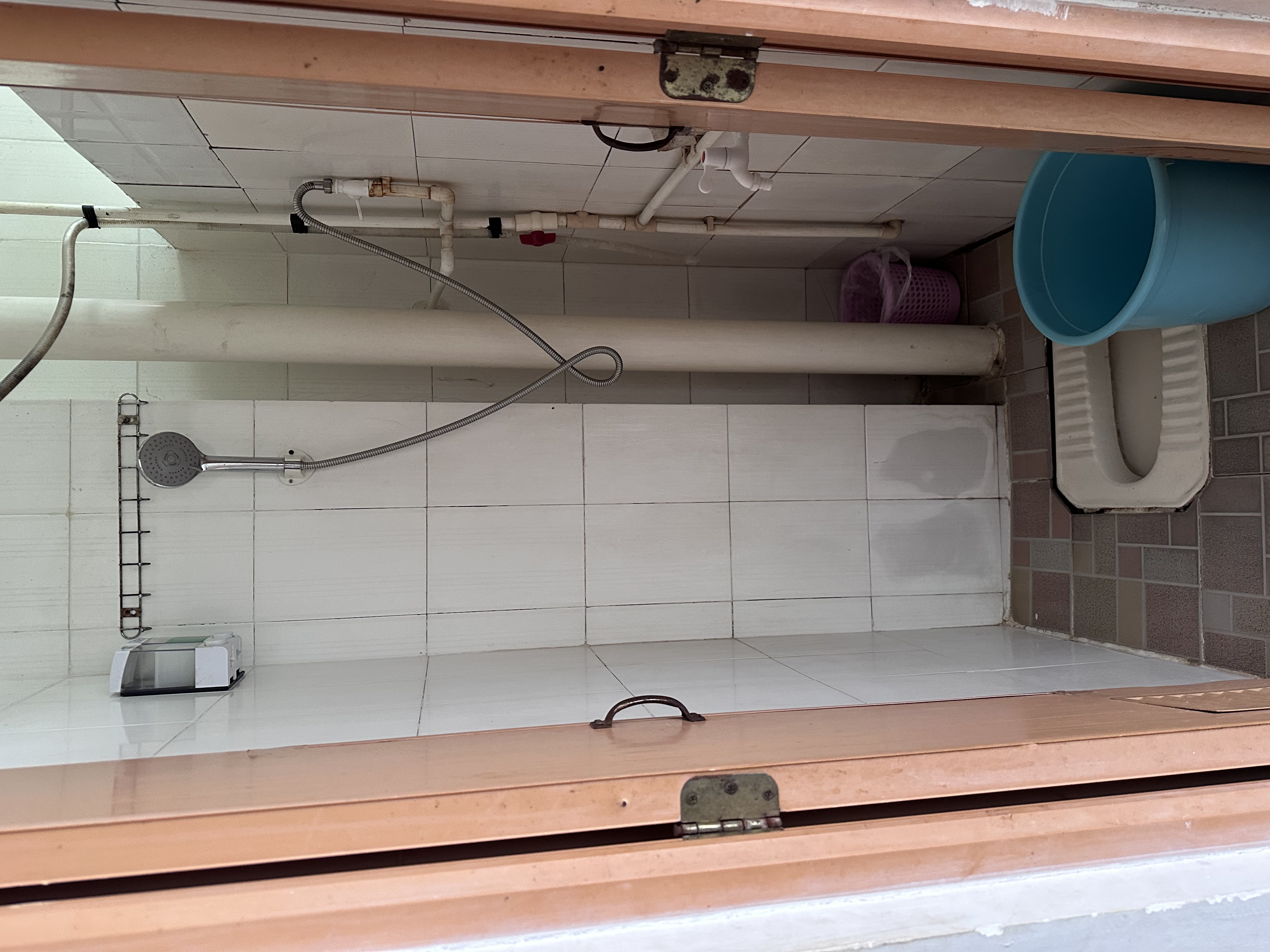 阳光公寓 随时看房·