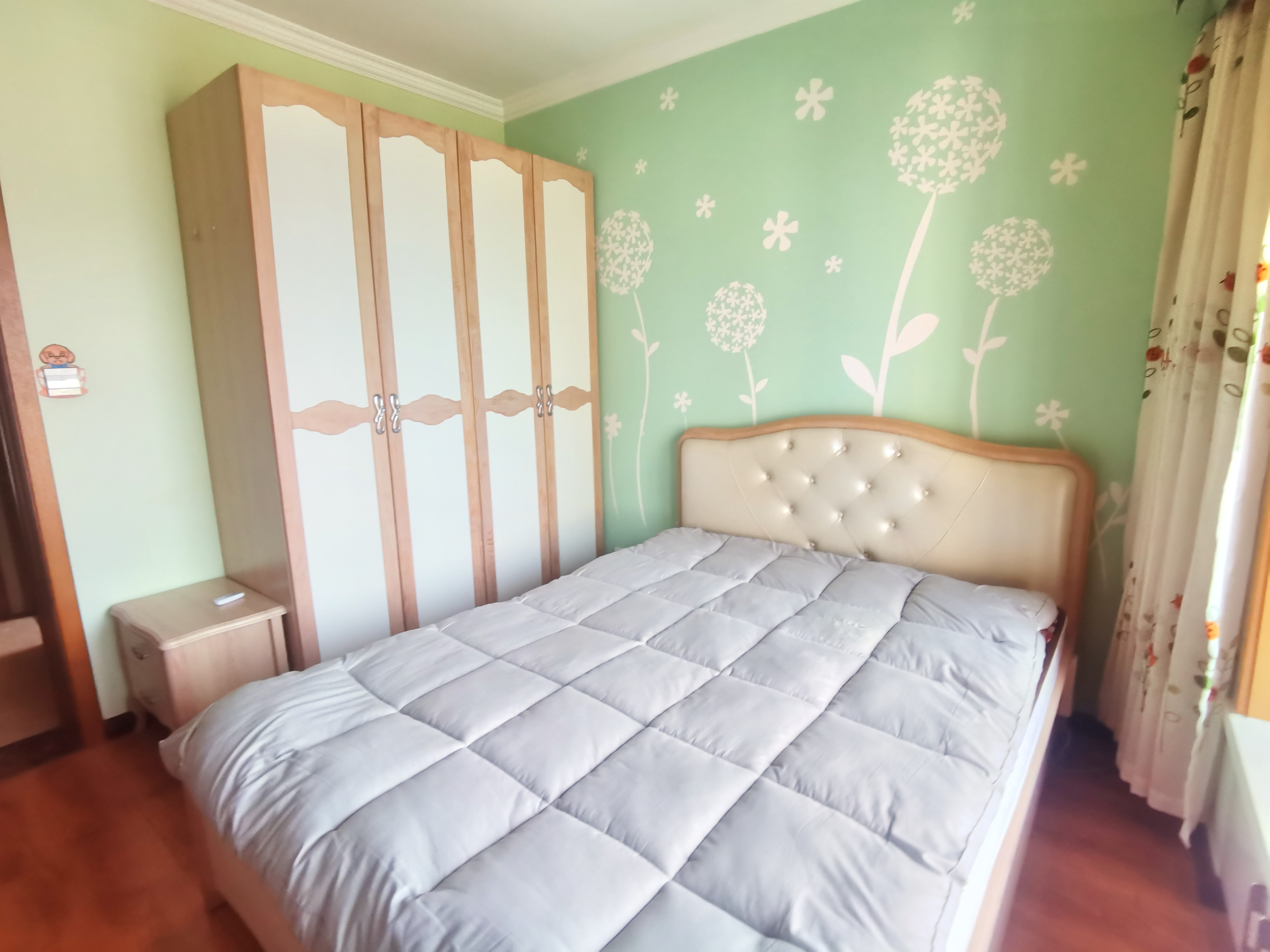 洞庭路壹号 随时看房·