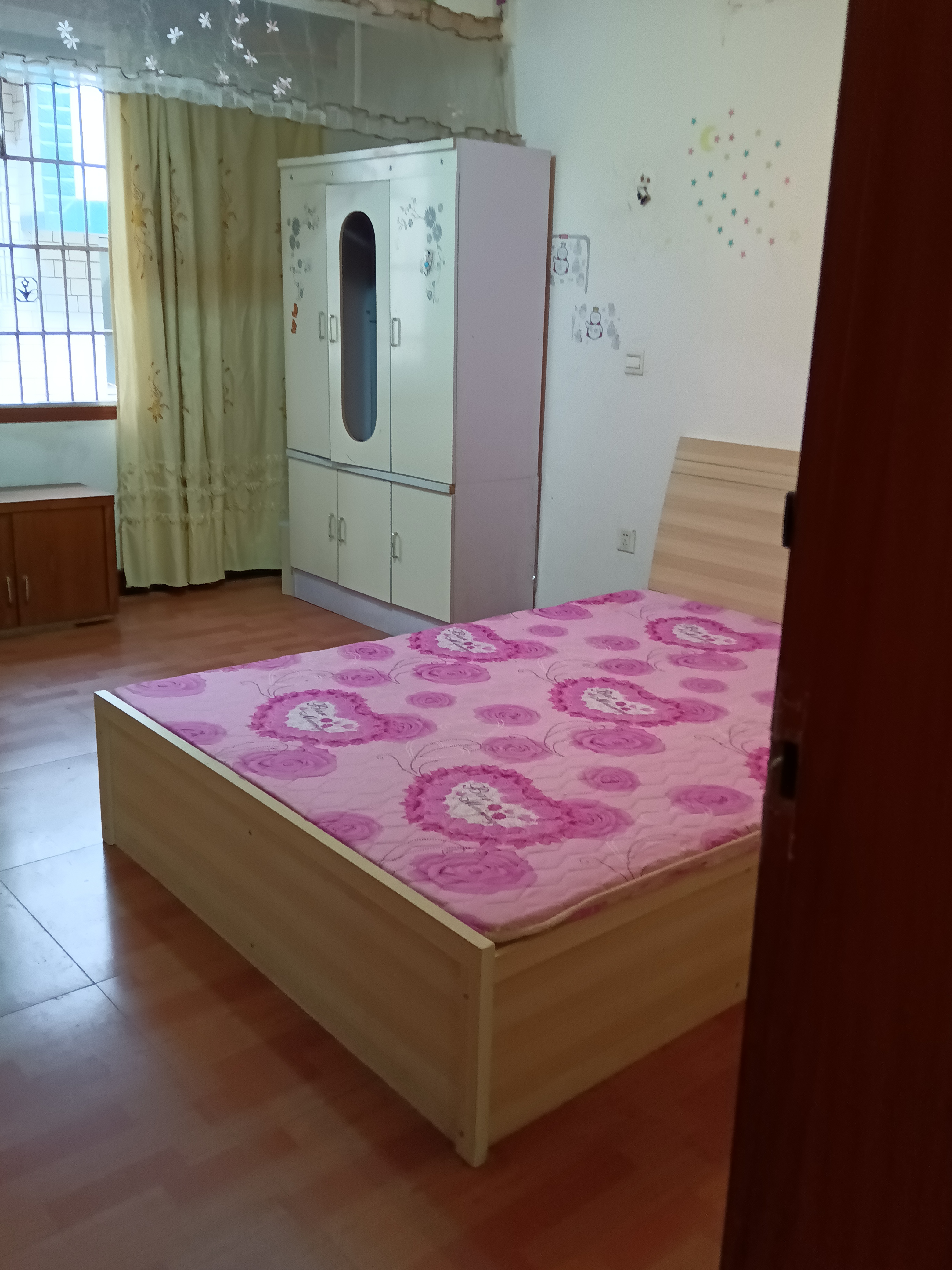 六里村二居民点 随时看房·