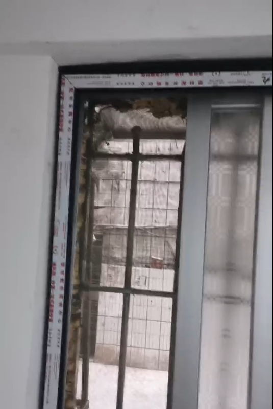 荔湾区站前路西平里 随时看房·