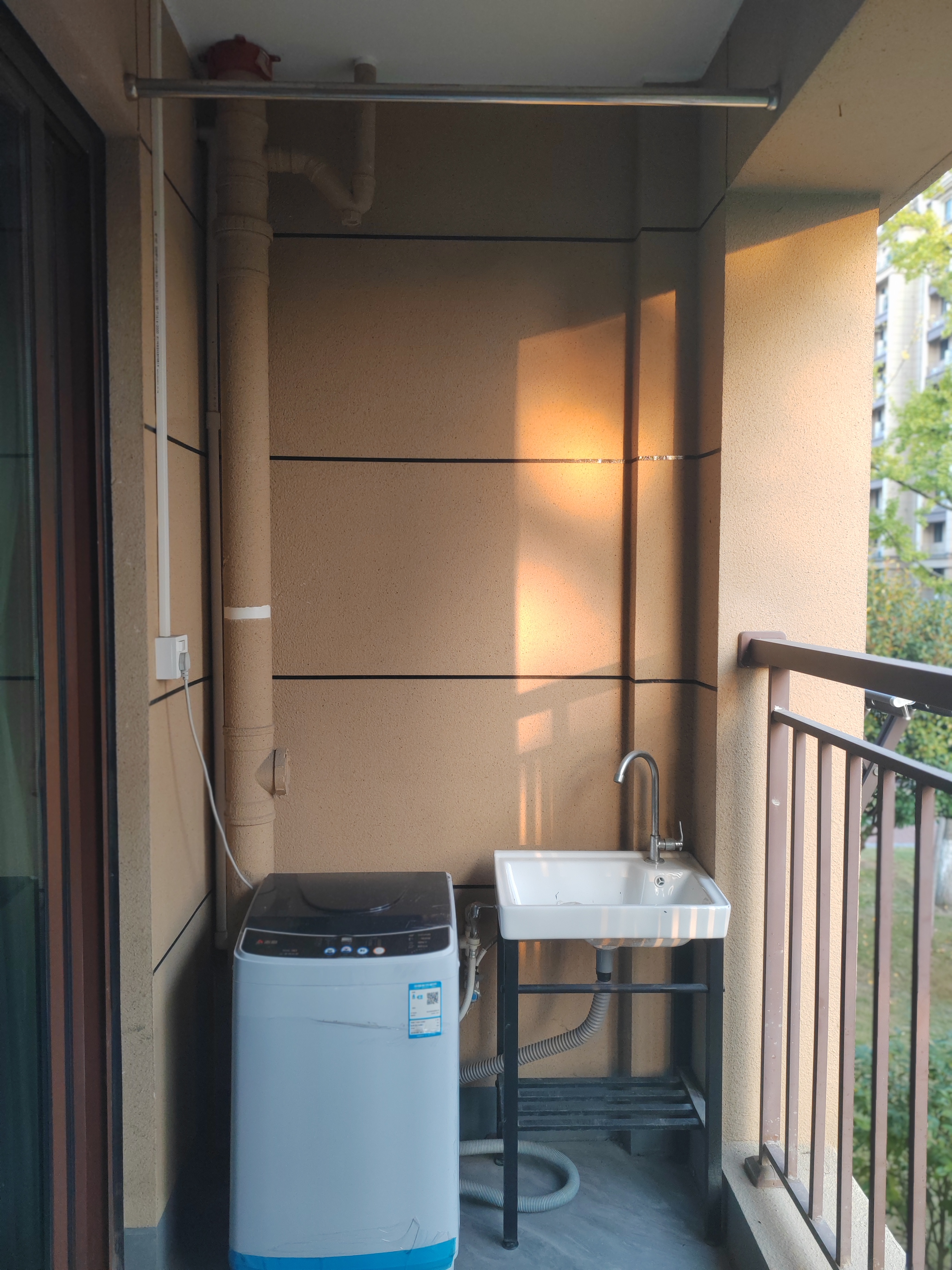 洞萱雅苑 随时看房·