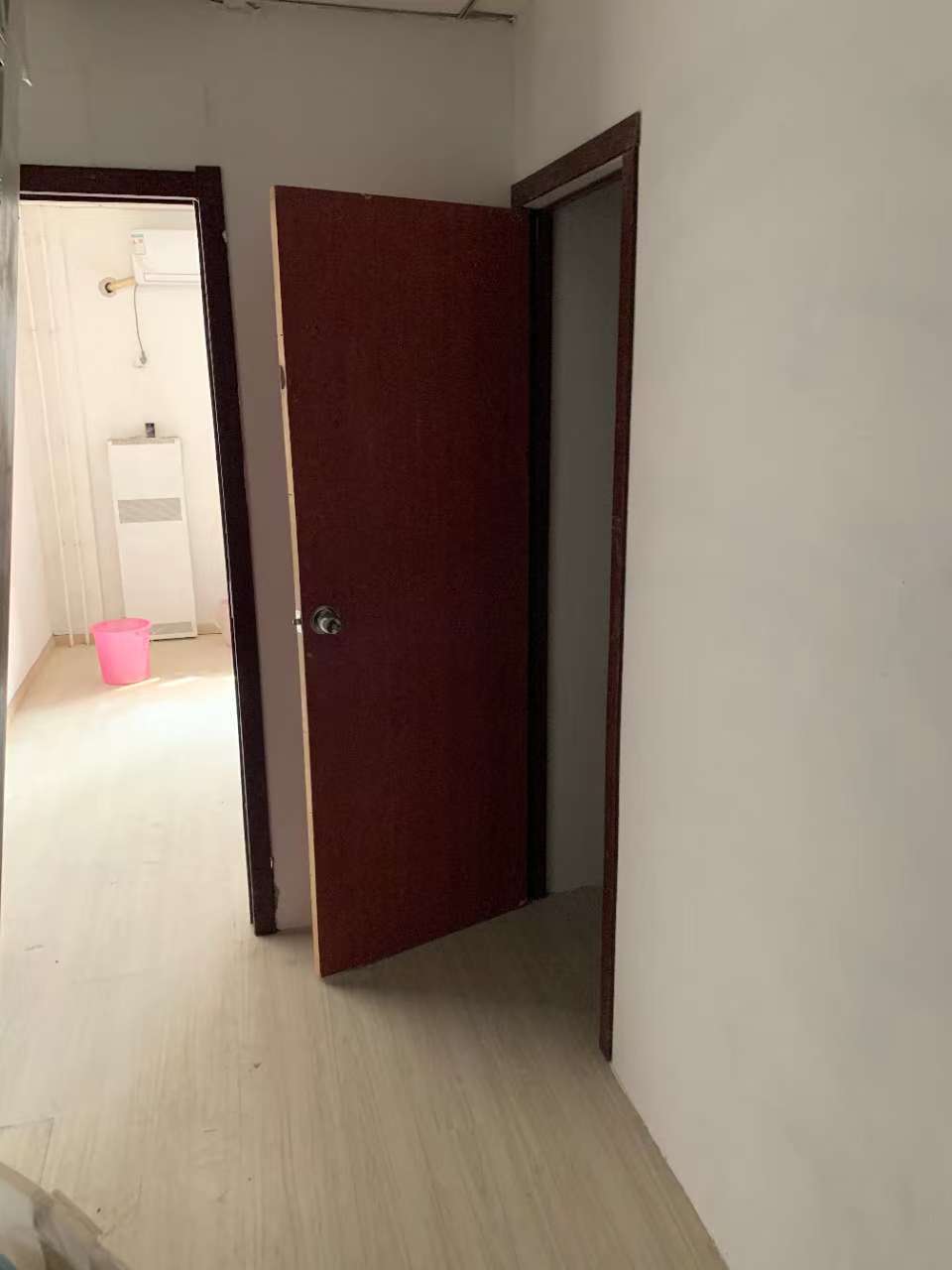 卡夫卡公社 随时看房·