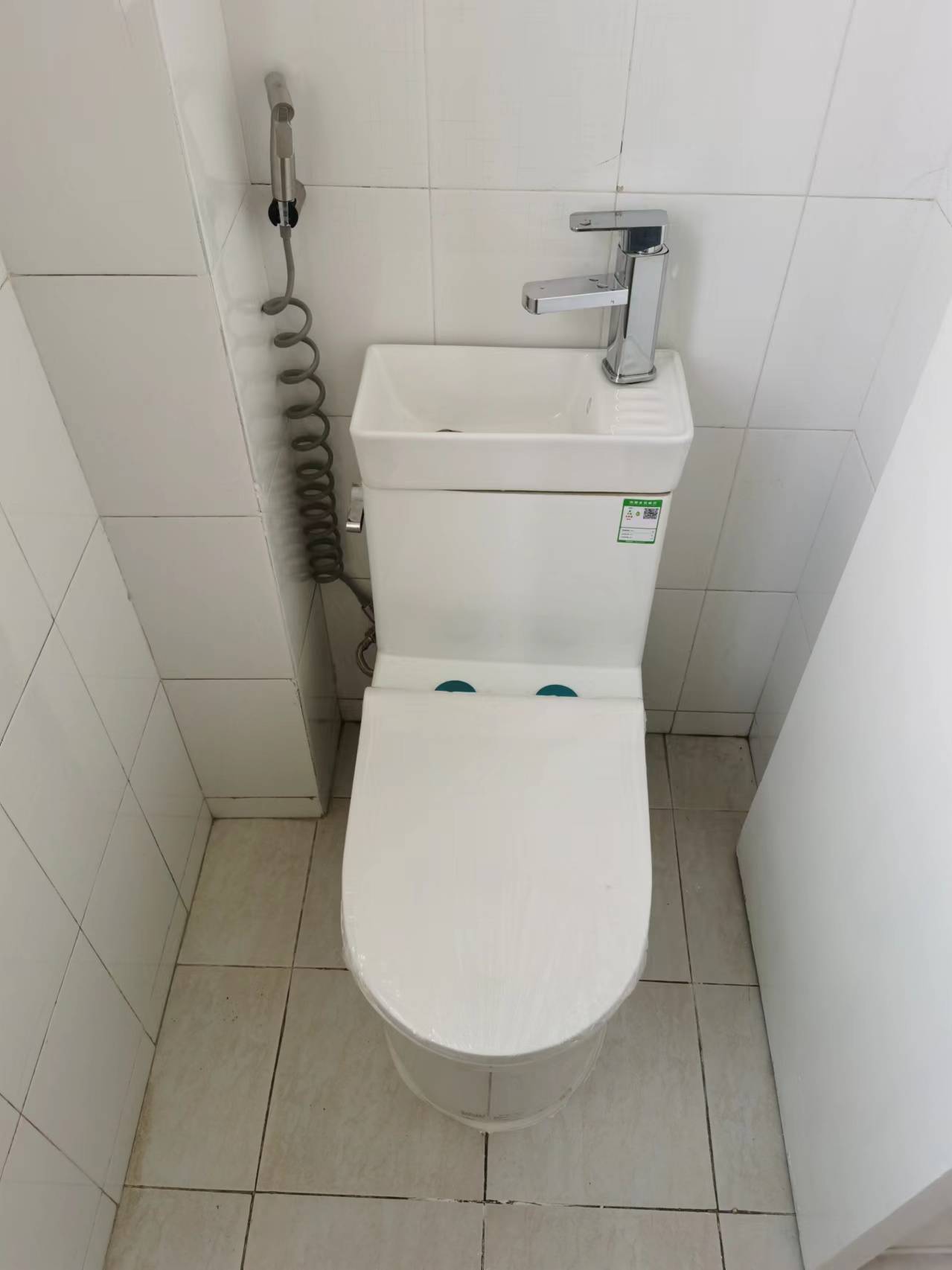 港机新村 随时看房·