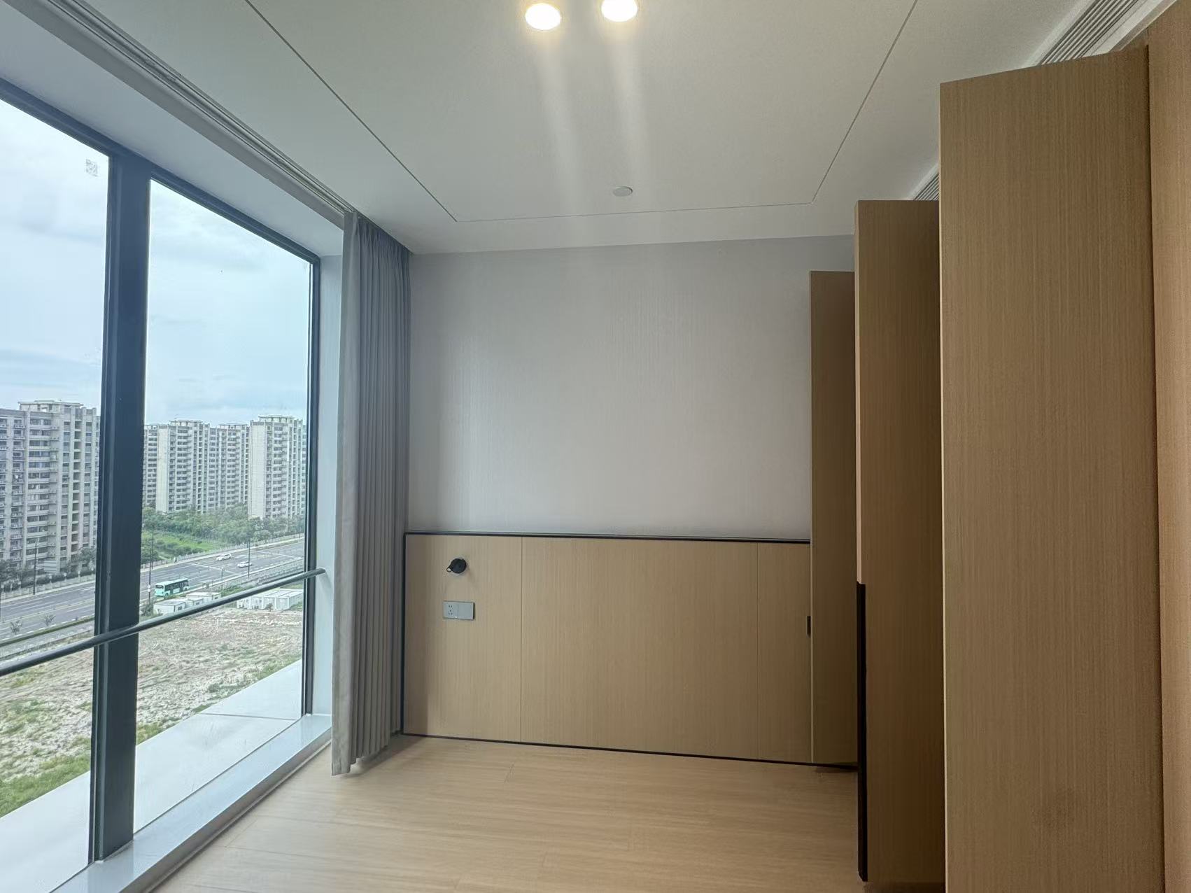 方亭路499弄 随时看房·