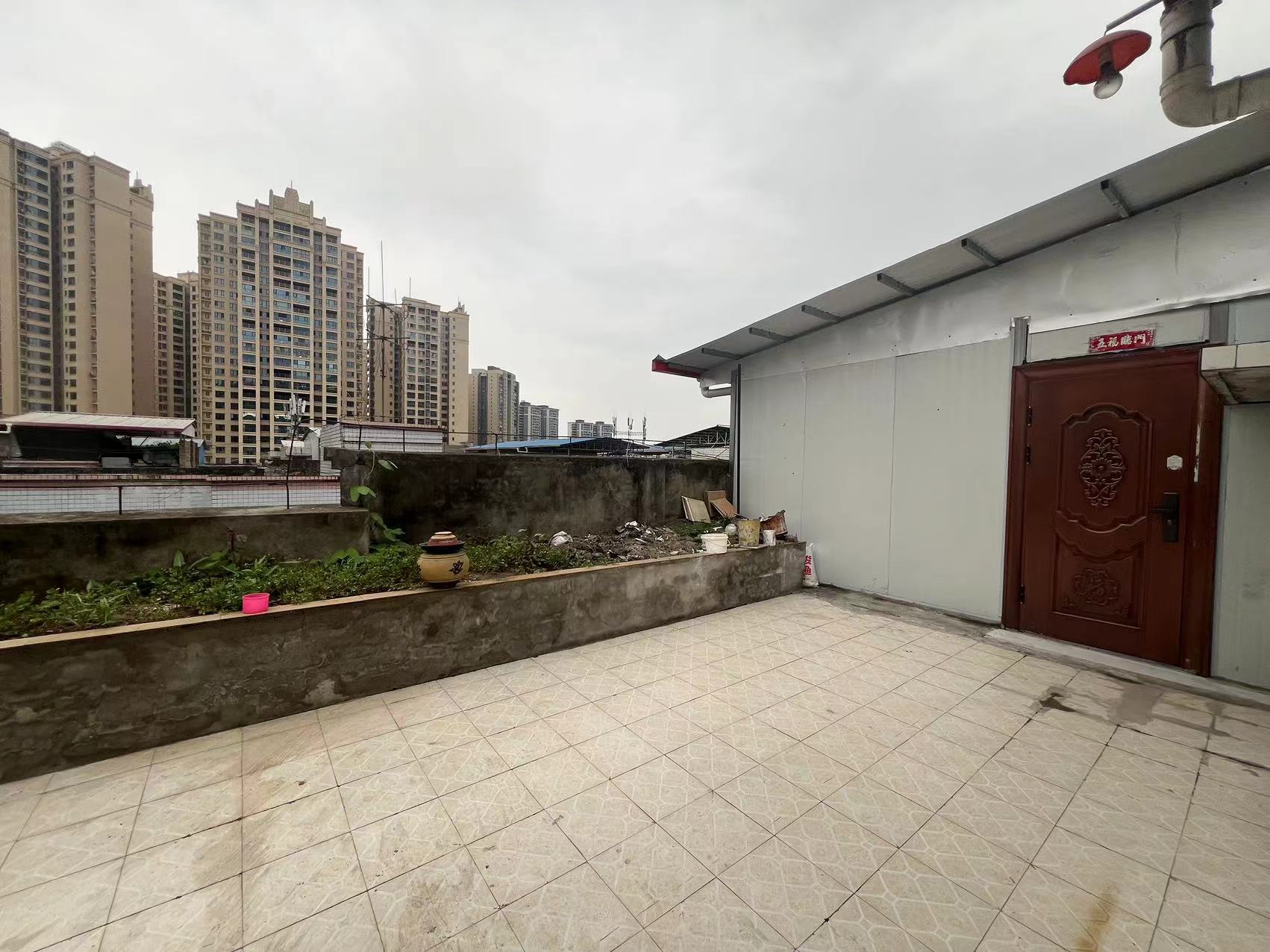丝厂小区 随时看房·