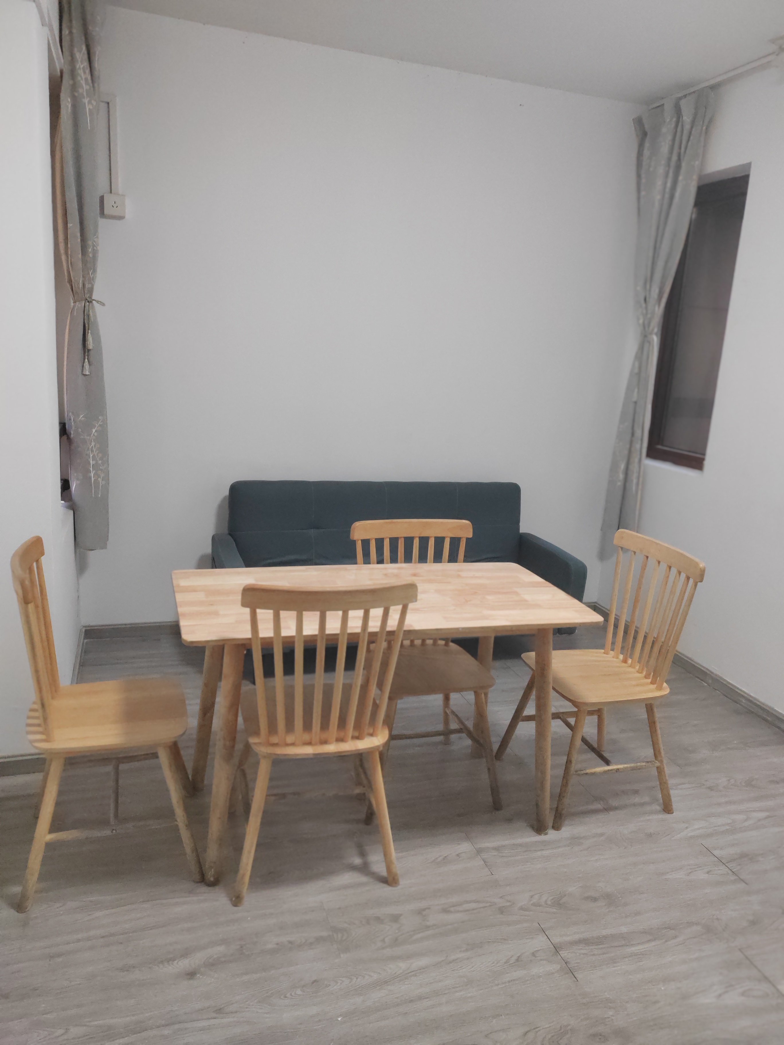 洞萱雅苑 2居室 1600元/月