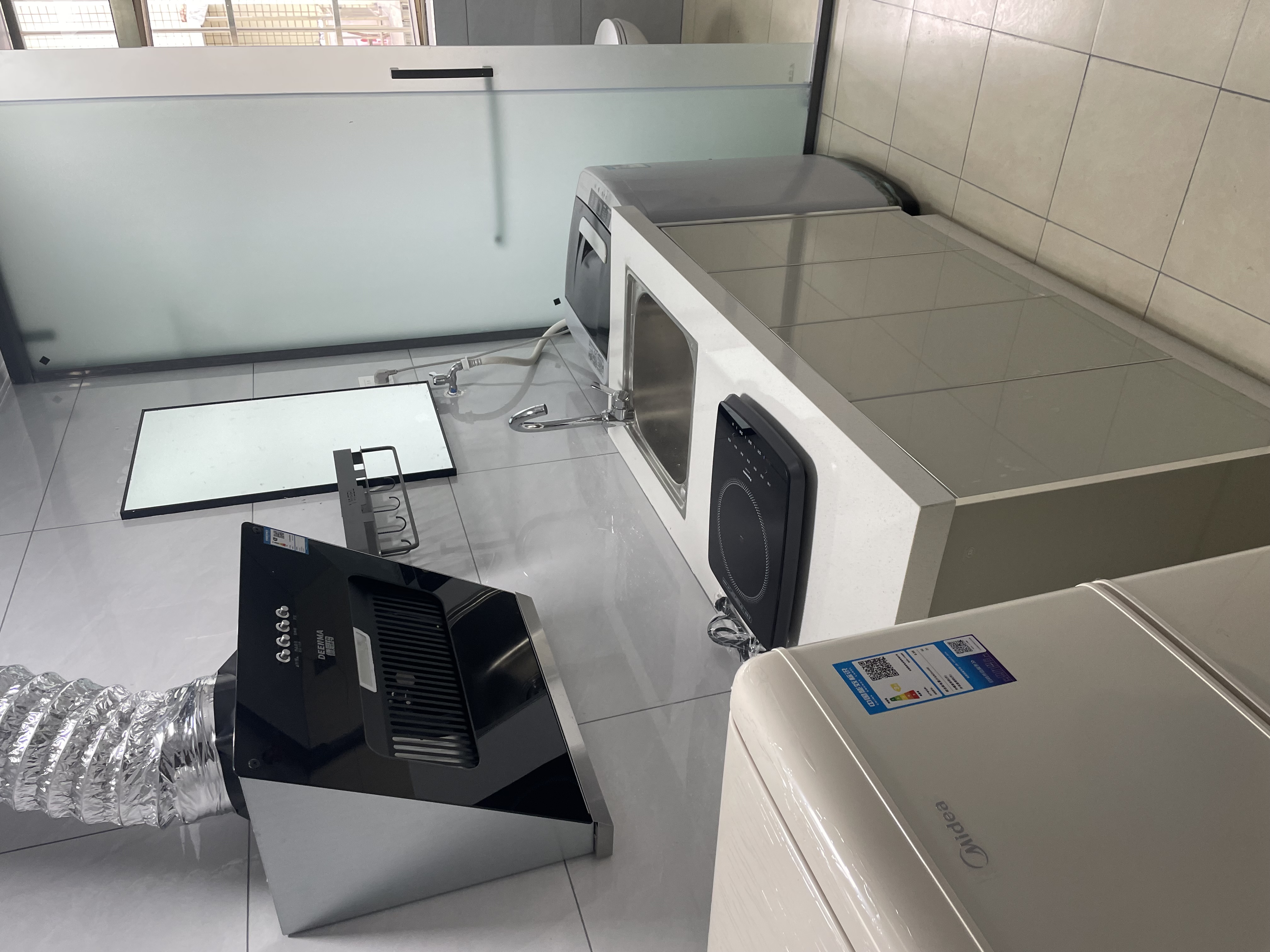 岳麓街道左家垅大学城小区5栋 随时看房·