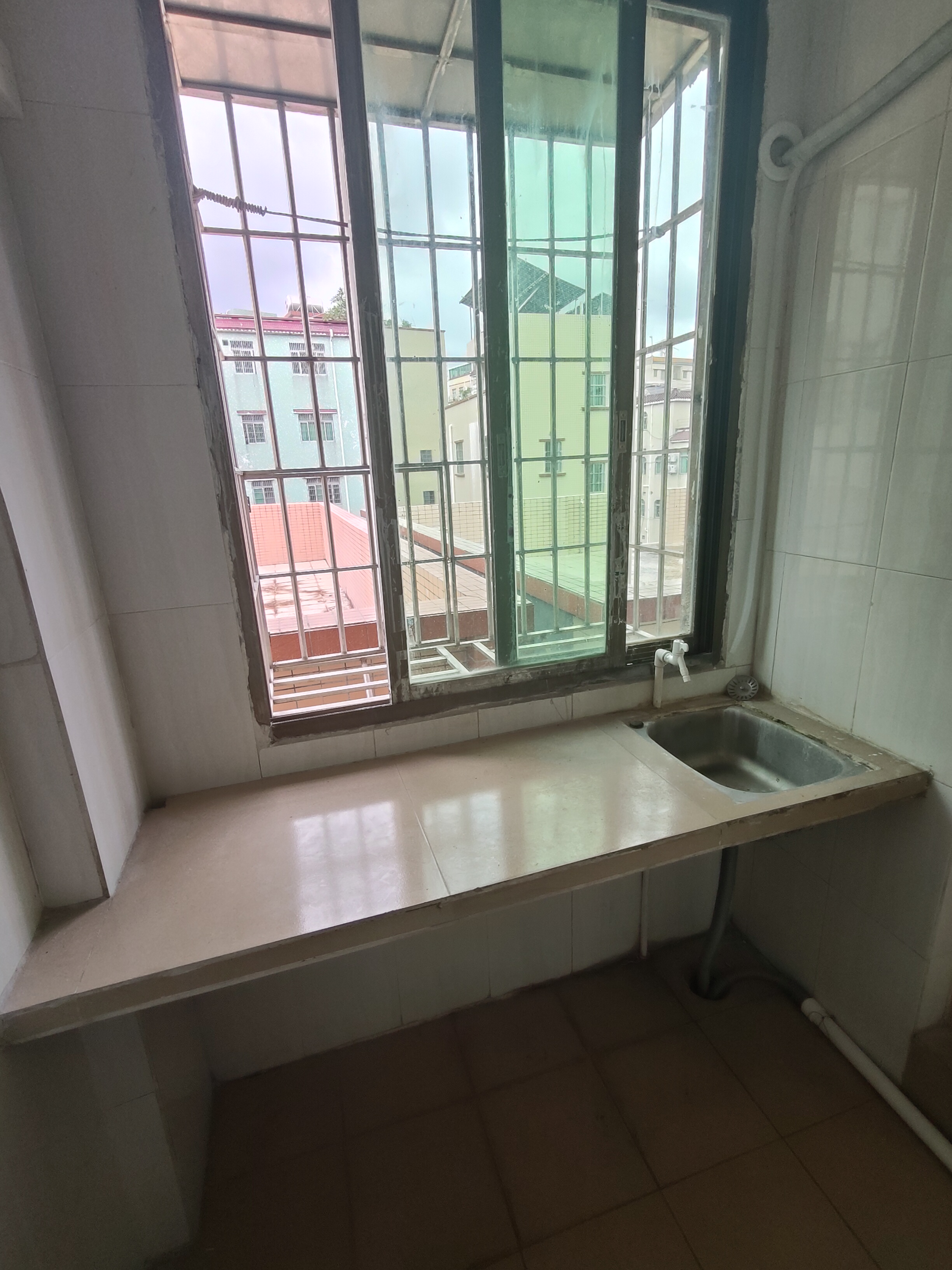 石门街鸦岗村 随时看房·