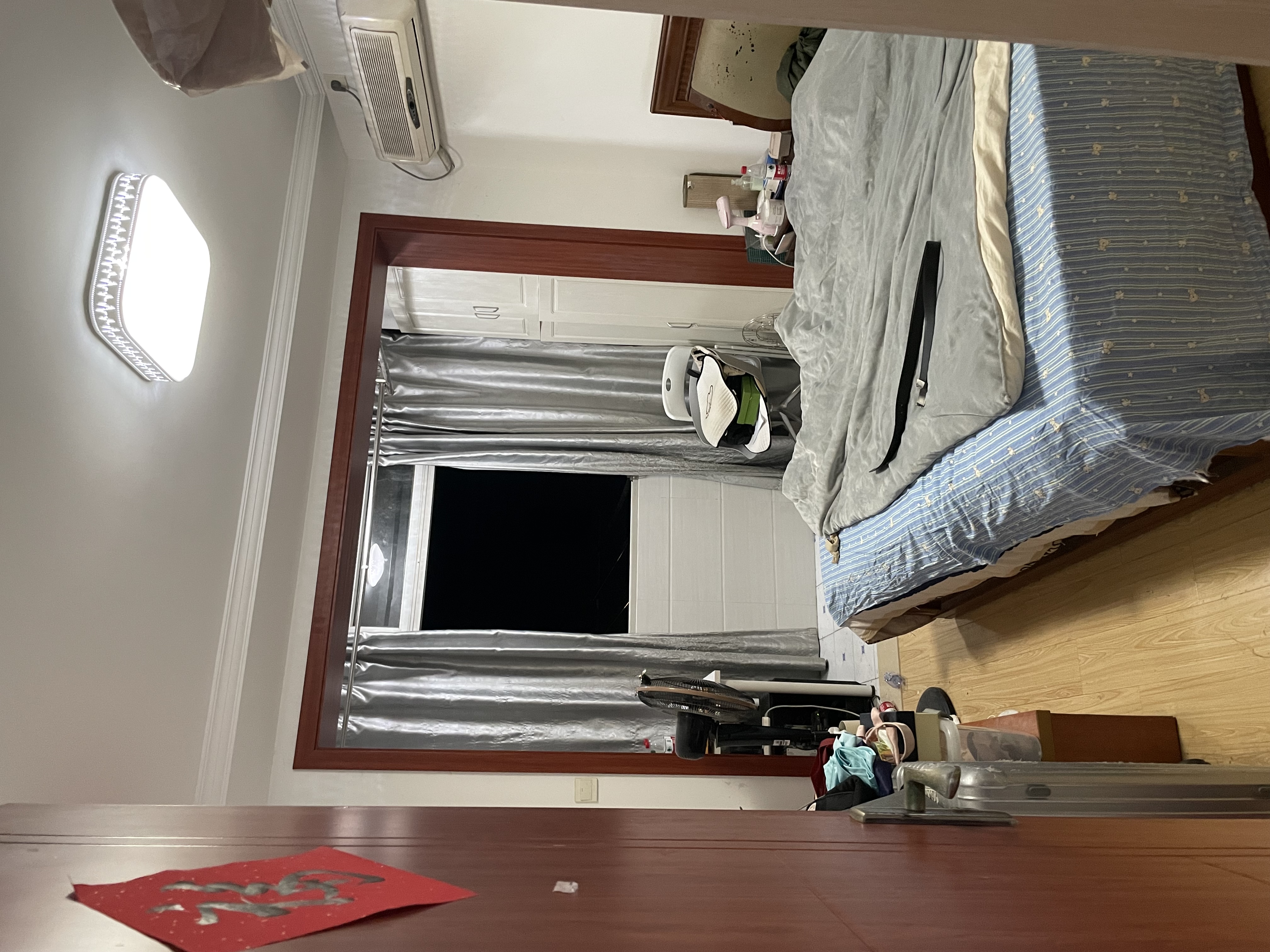 红旗小区 随时看房·