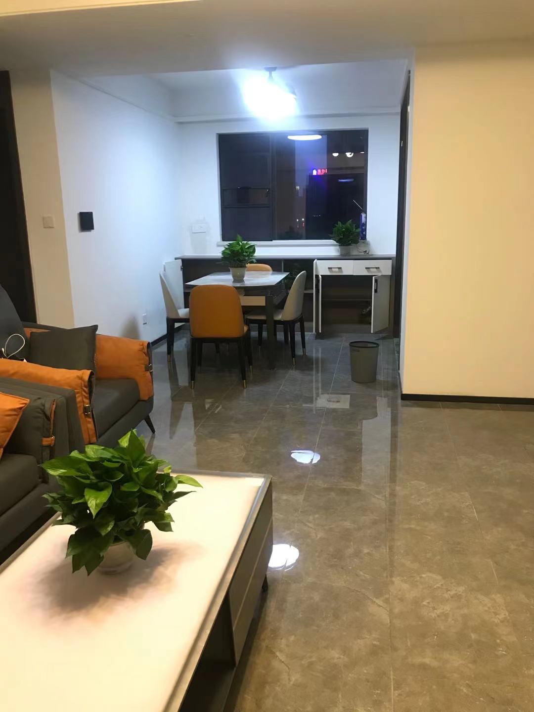 新旅明樾湾 随时看房·