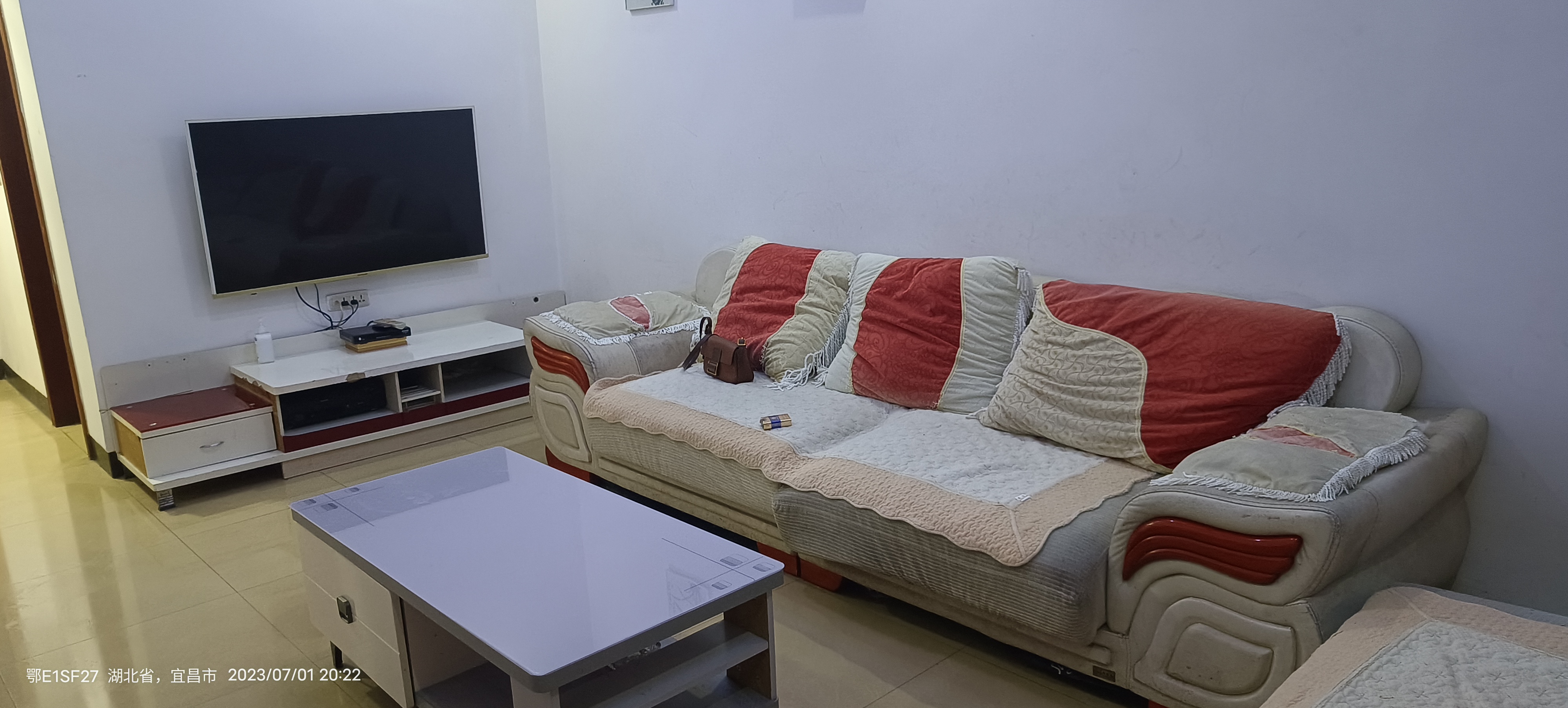 夷兴九巷15-2新客运站对面 2居室 900元/月