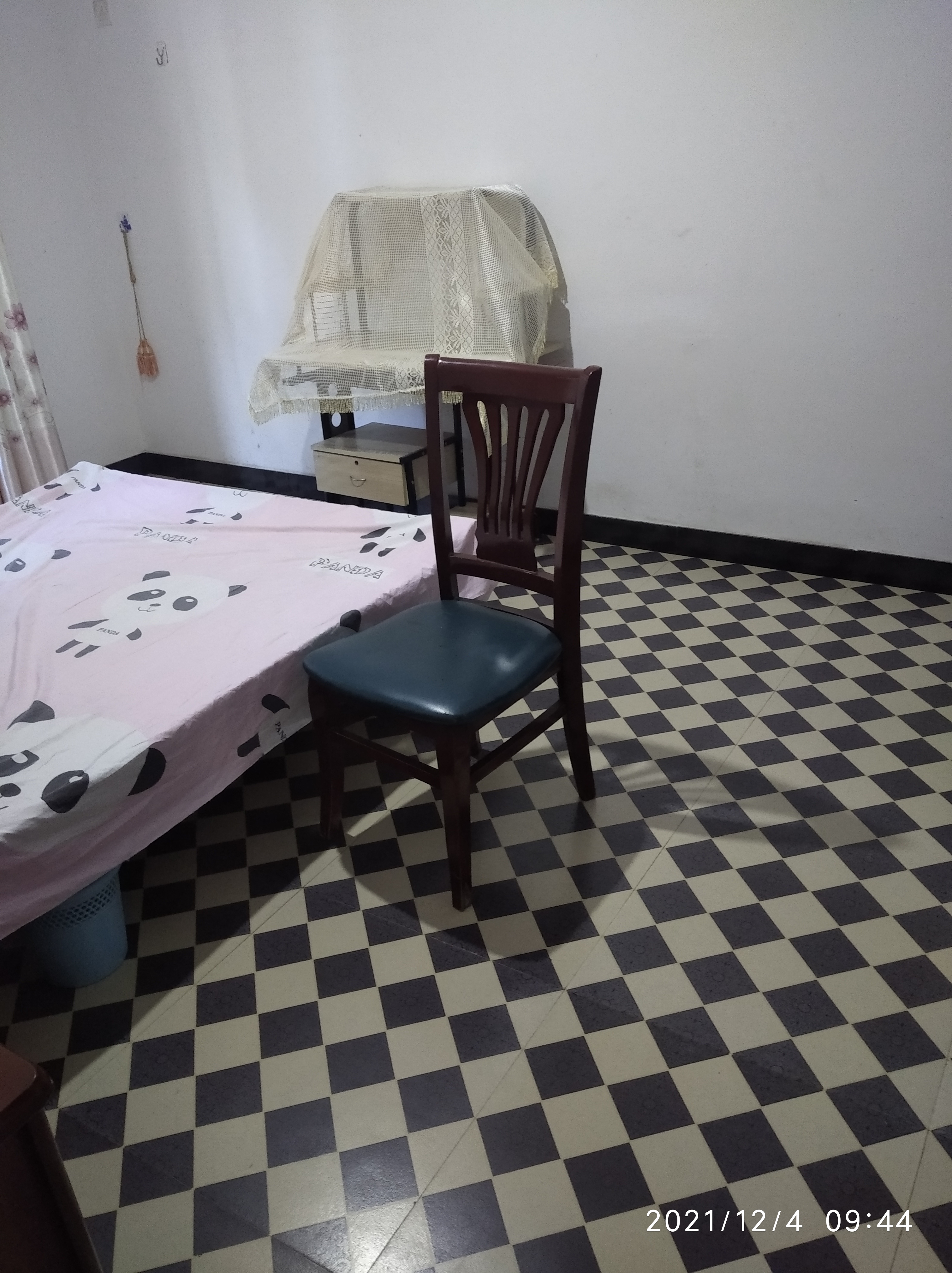 佳利商城对面 3居室 400元/月