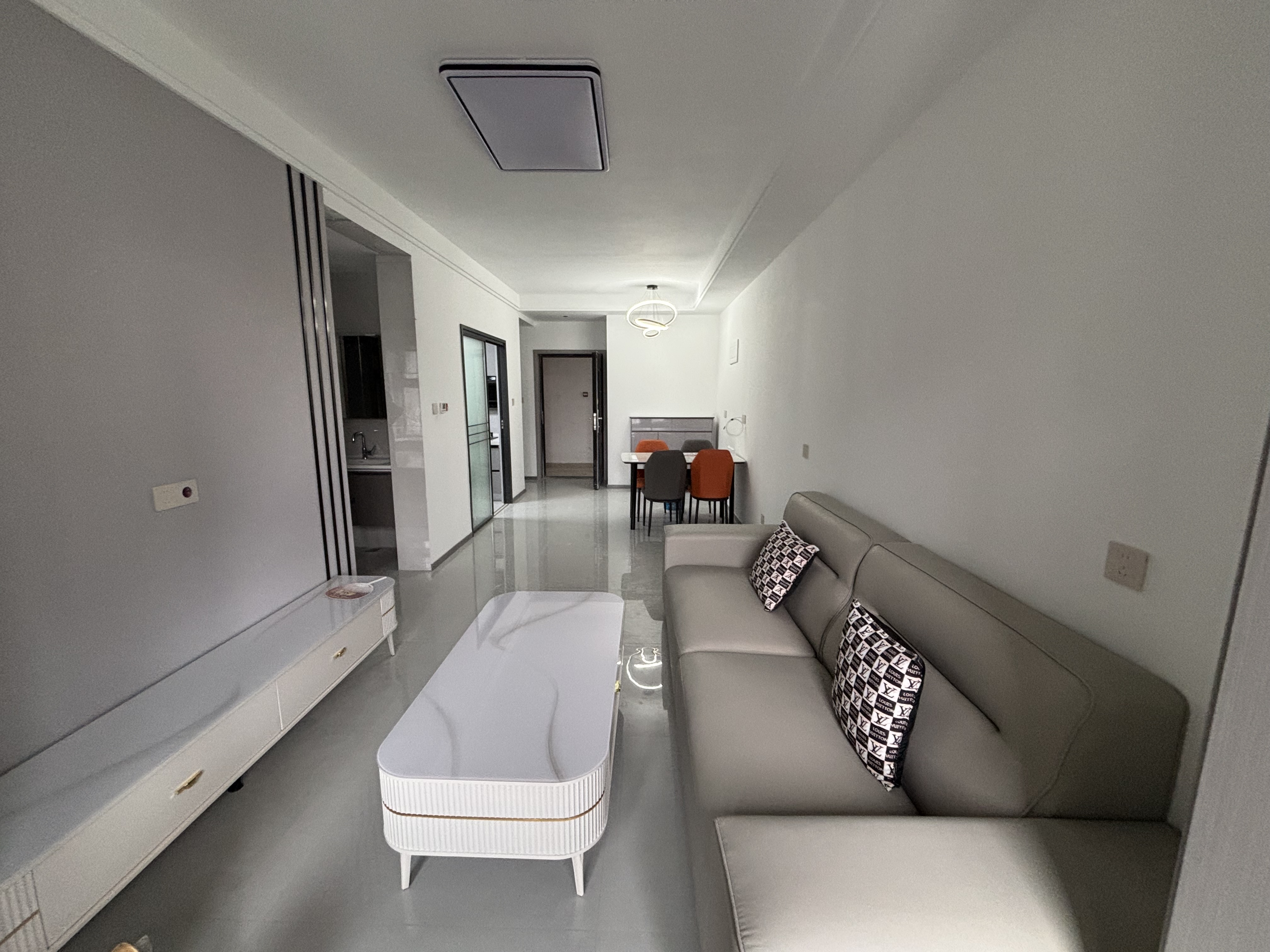 星晖瑾园 2居室 1500元/月