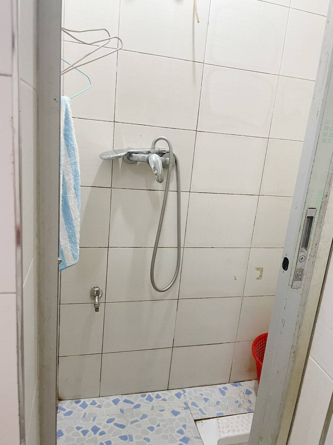 上窑湾街 随时看房·
