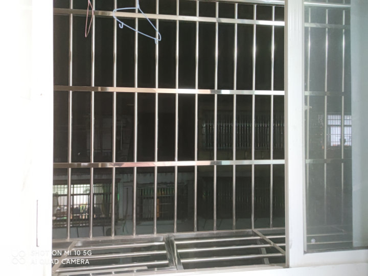 上罗新村 随时看房·