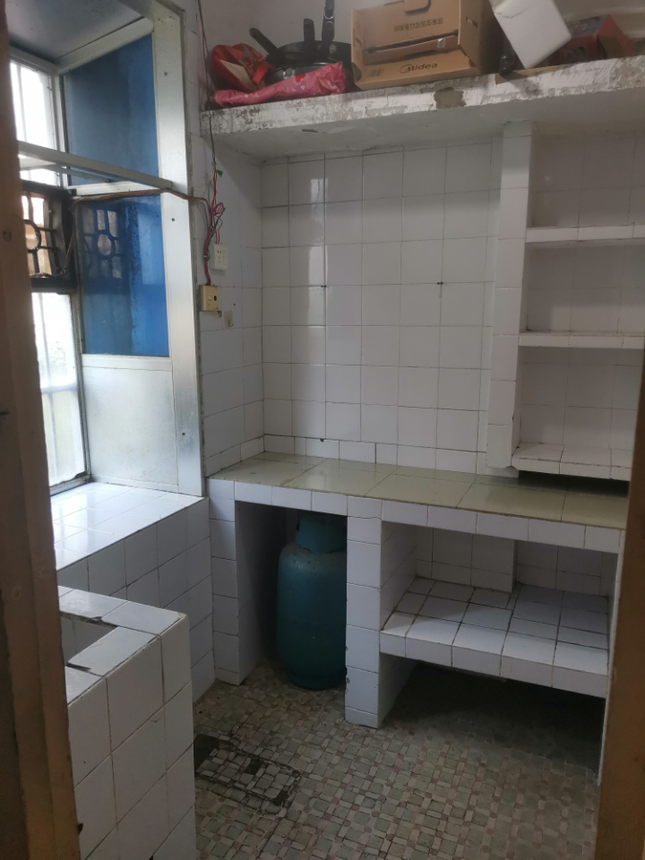 南宁市邮政局宿舍 随时看房·