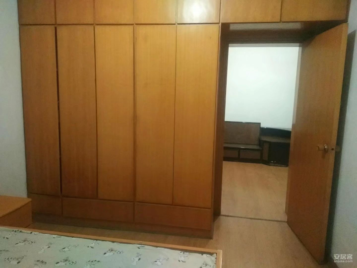 系马桩129号 随时看房·