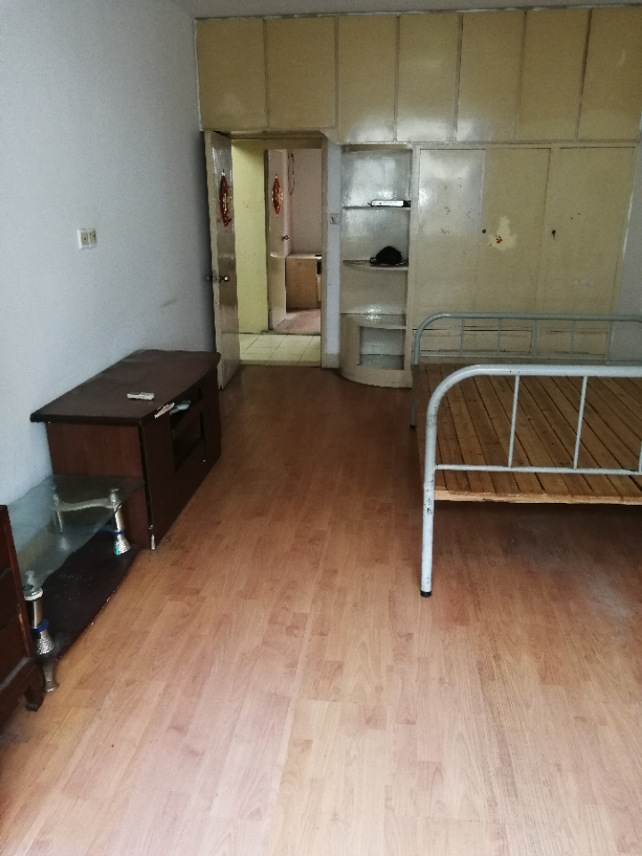 柳汀新村 随时看房·