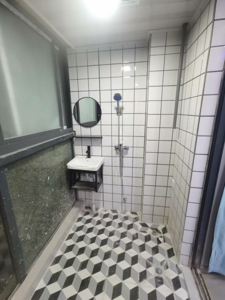 悦众家园 随时看房·