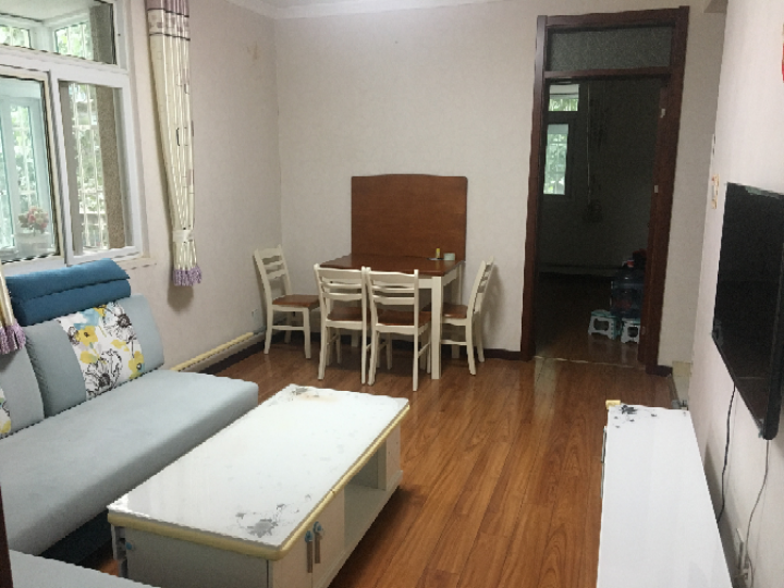 历园新村 随时看房·