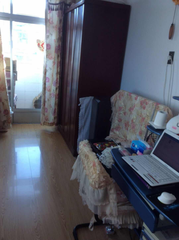 白云新村 随时看房·