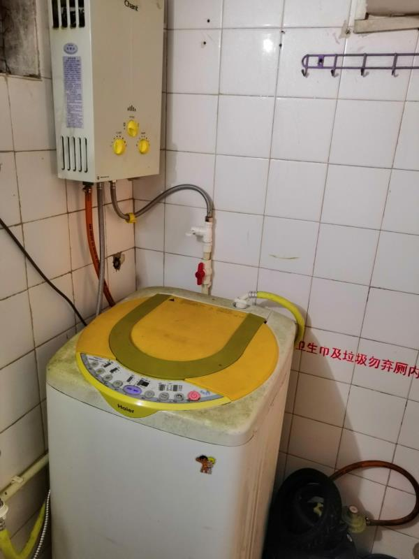 松苑小区 随时看房·