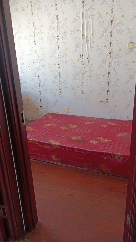 鑫发小区 随时看房·