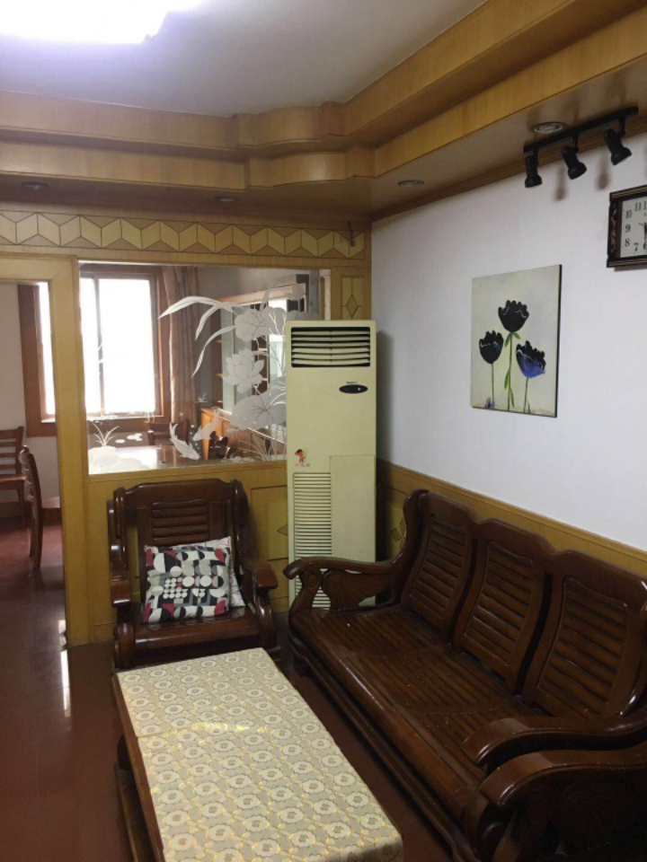 怀德苑 2居室 1800元/月
