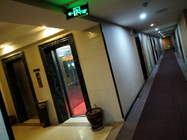 中山南路 随时看房·