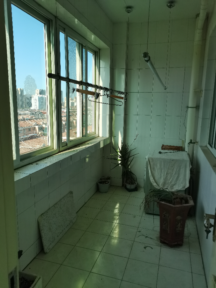 华都大厦 随时看房·