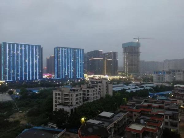城市阳光花园 随时看房·
