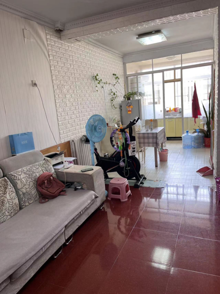 管委家属楼）