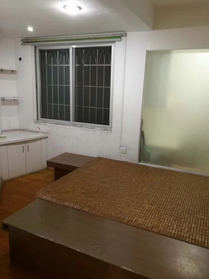 莲东经济适用房 随时看房·