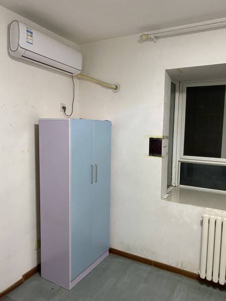 朝阳花园小区 随时看房·