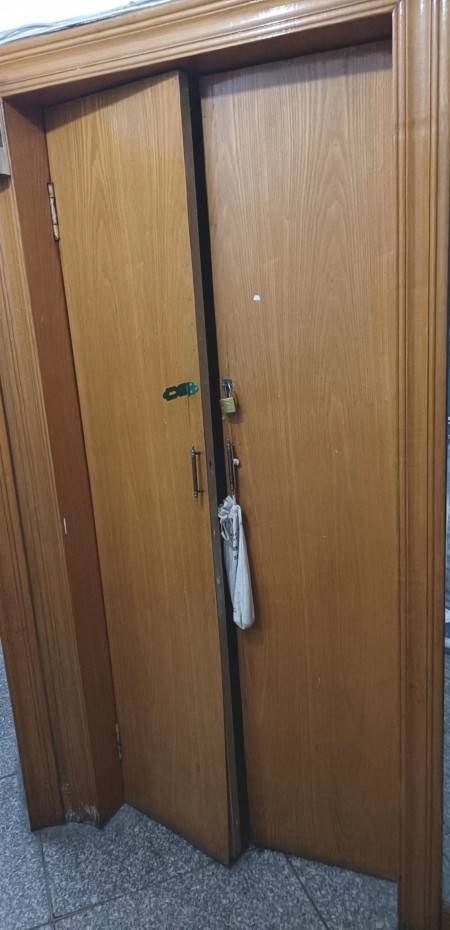 建材城东一里 随时看房·