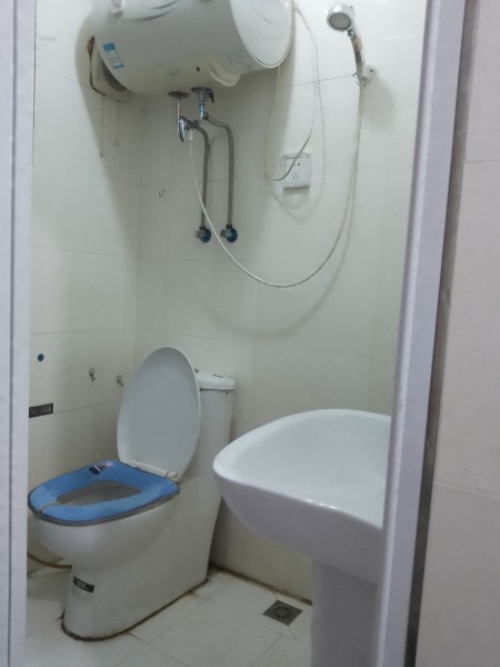 华乐小区 随时看房·
