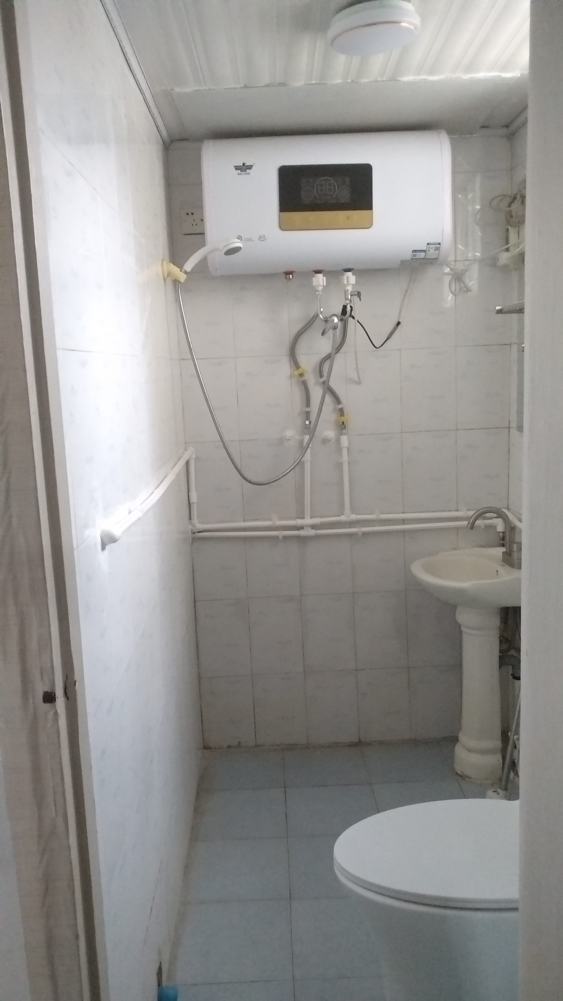 后宰门东村 随时看房·