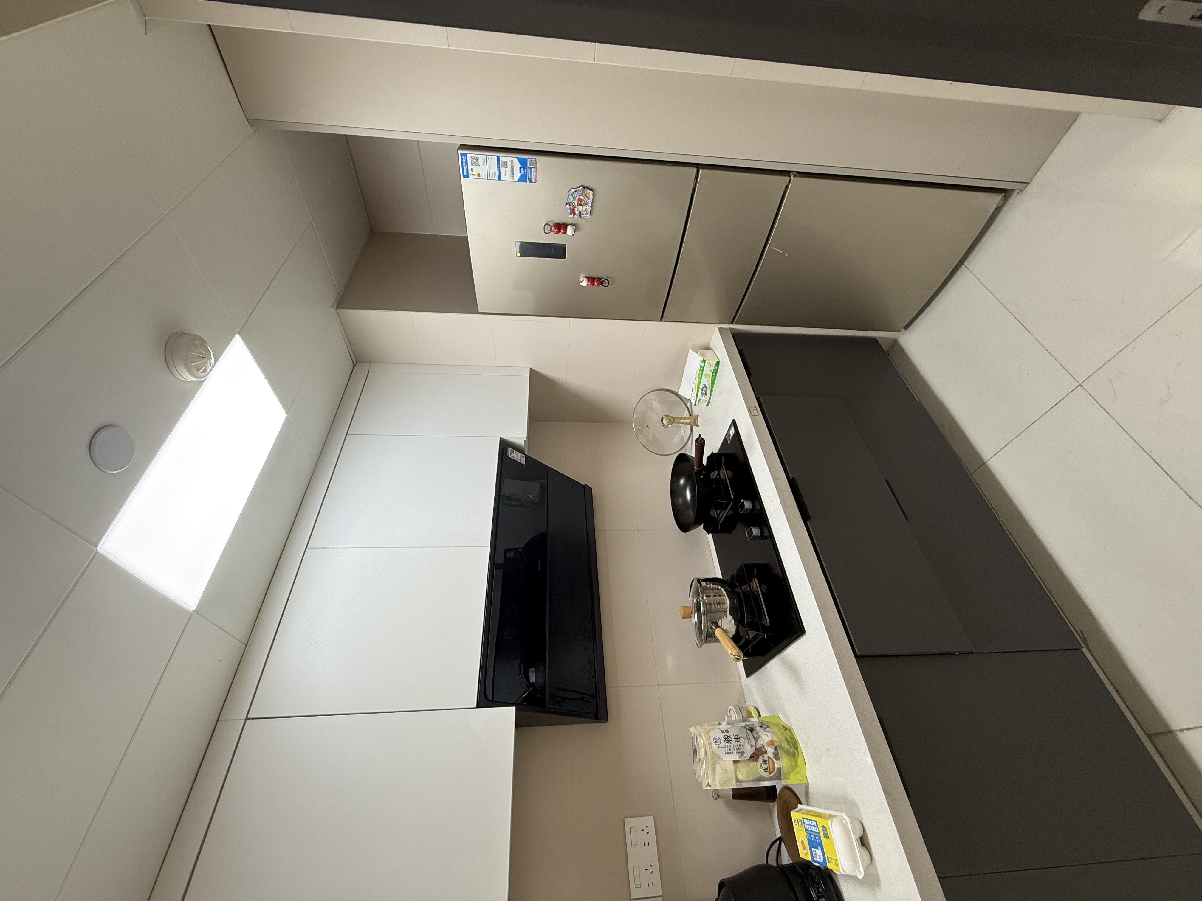 华侨城滨江壹号 随时看房·