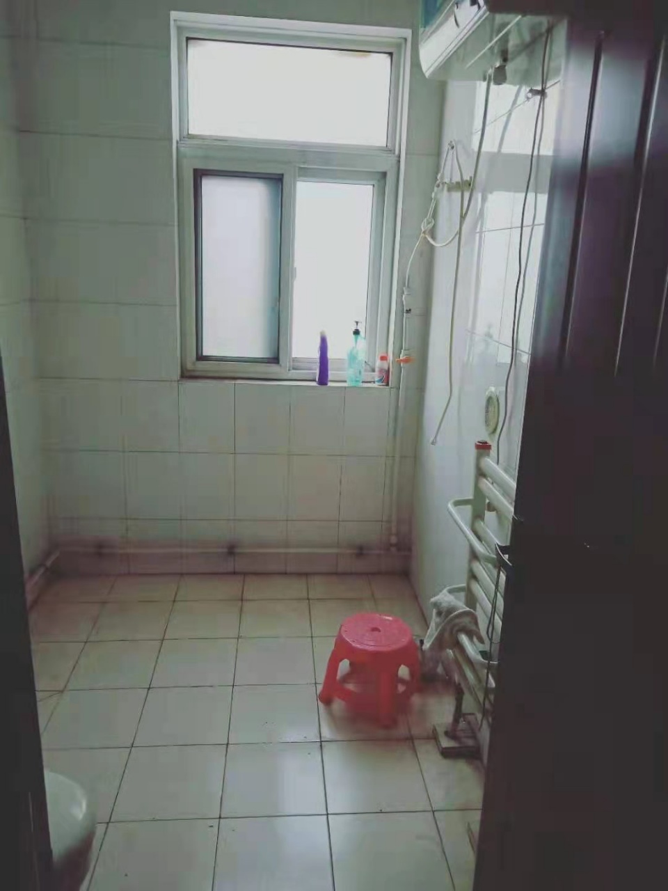 徐家新村 随时看房·