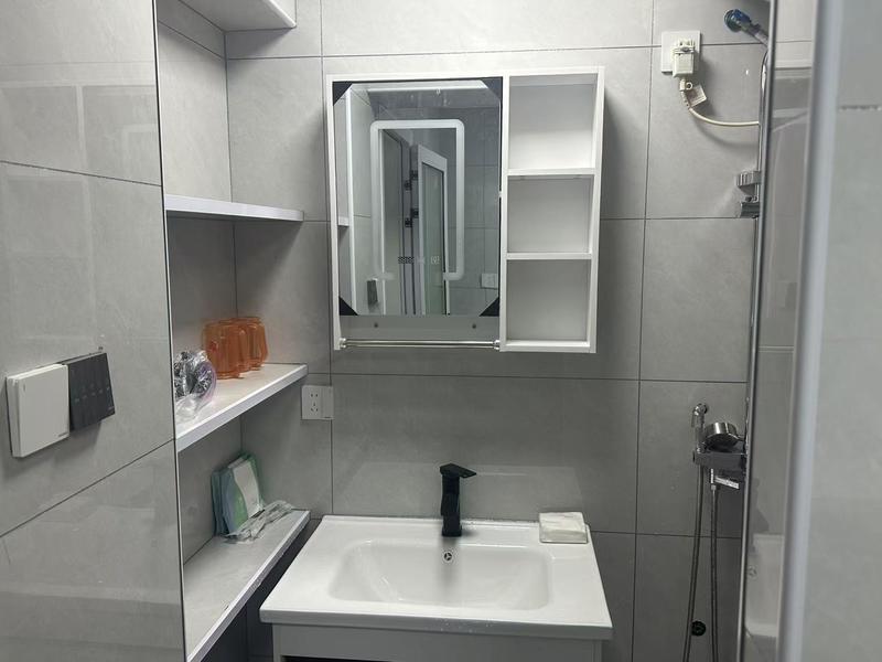 铁街23号 随时看房·