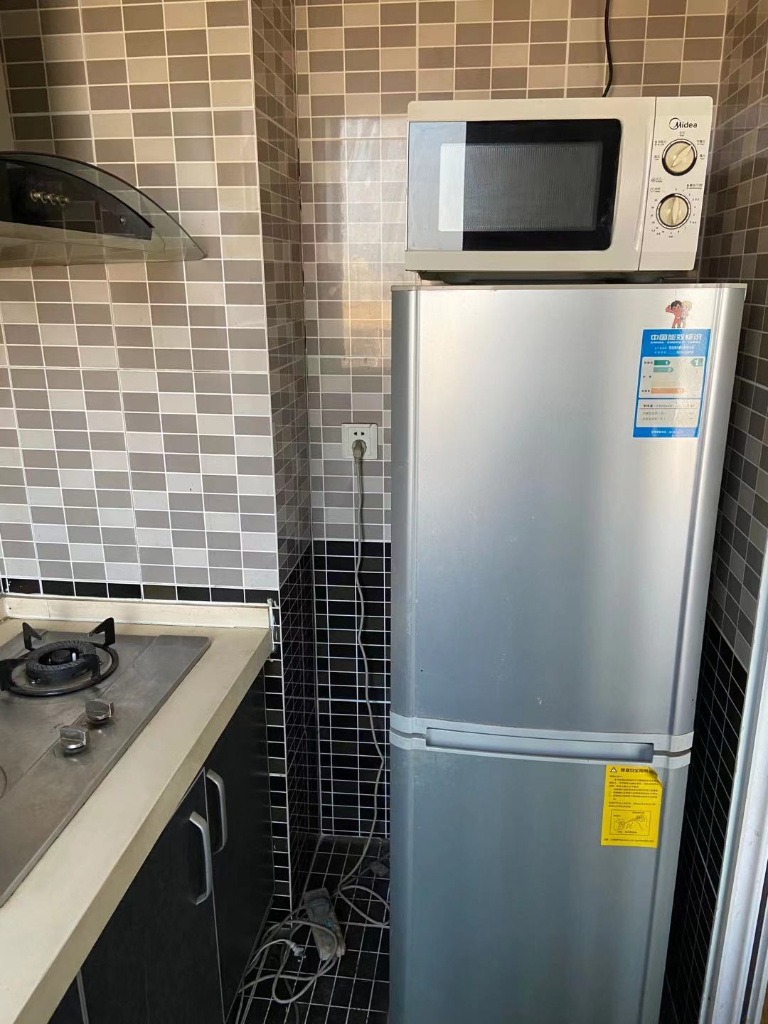 公园两栋 随时看房·