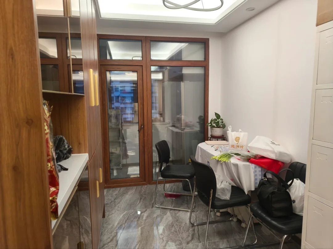 润德华城 随时看房·