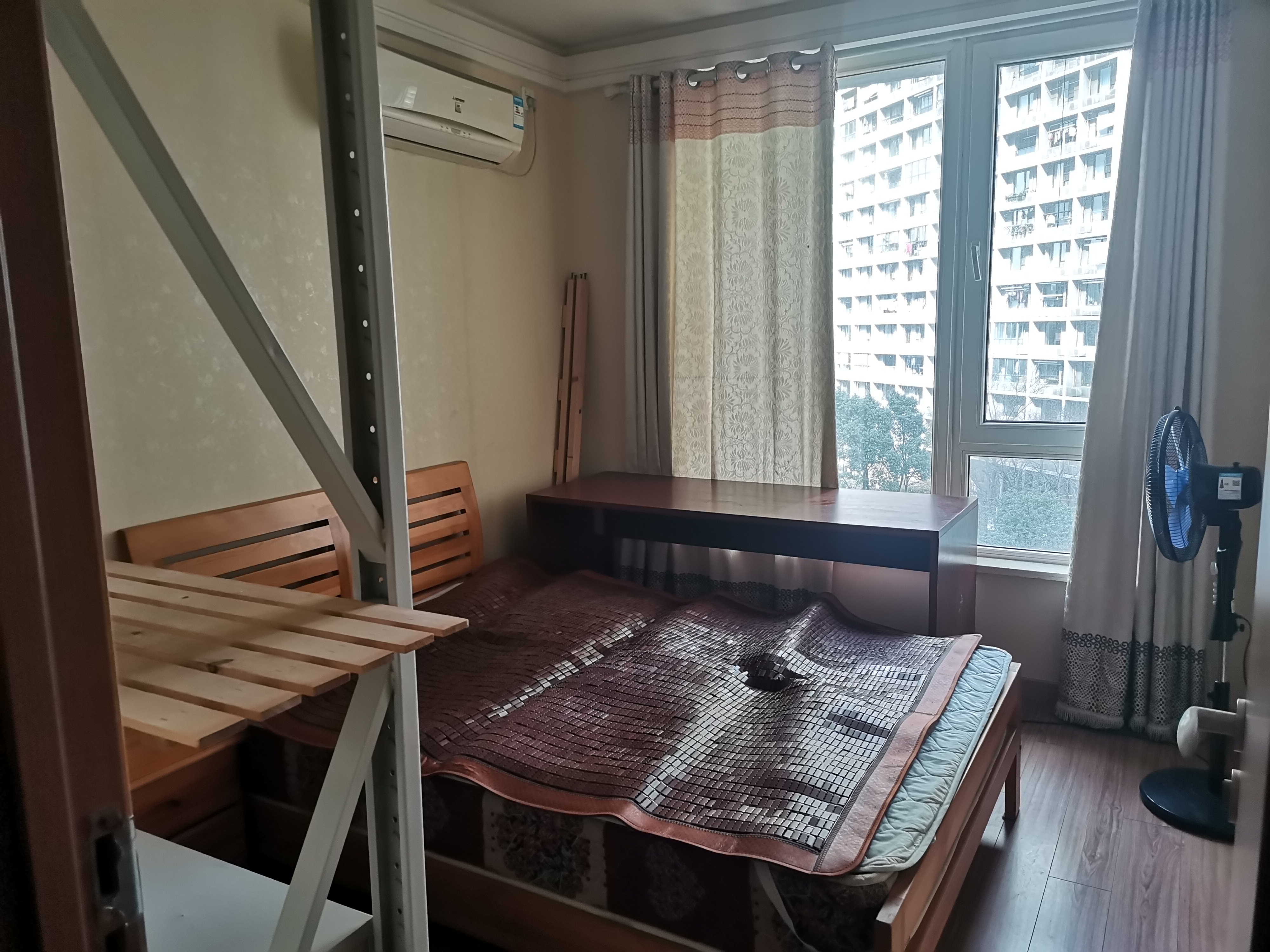金地自在城 随时看房·