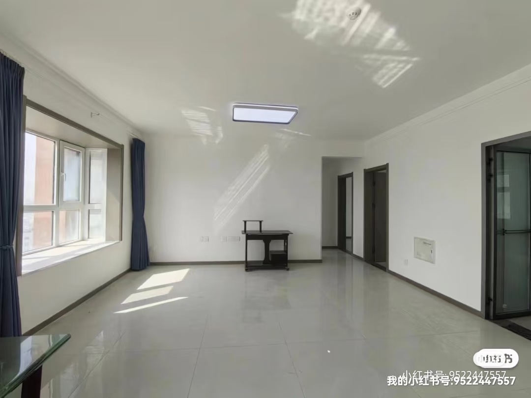 福泽园 3居室 2600元/月