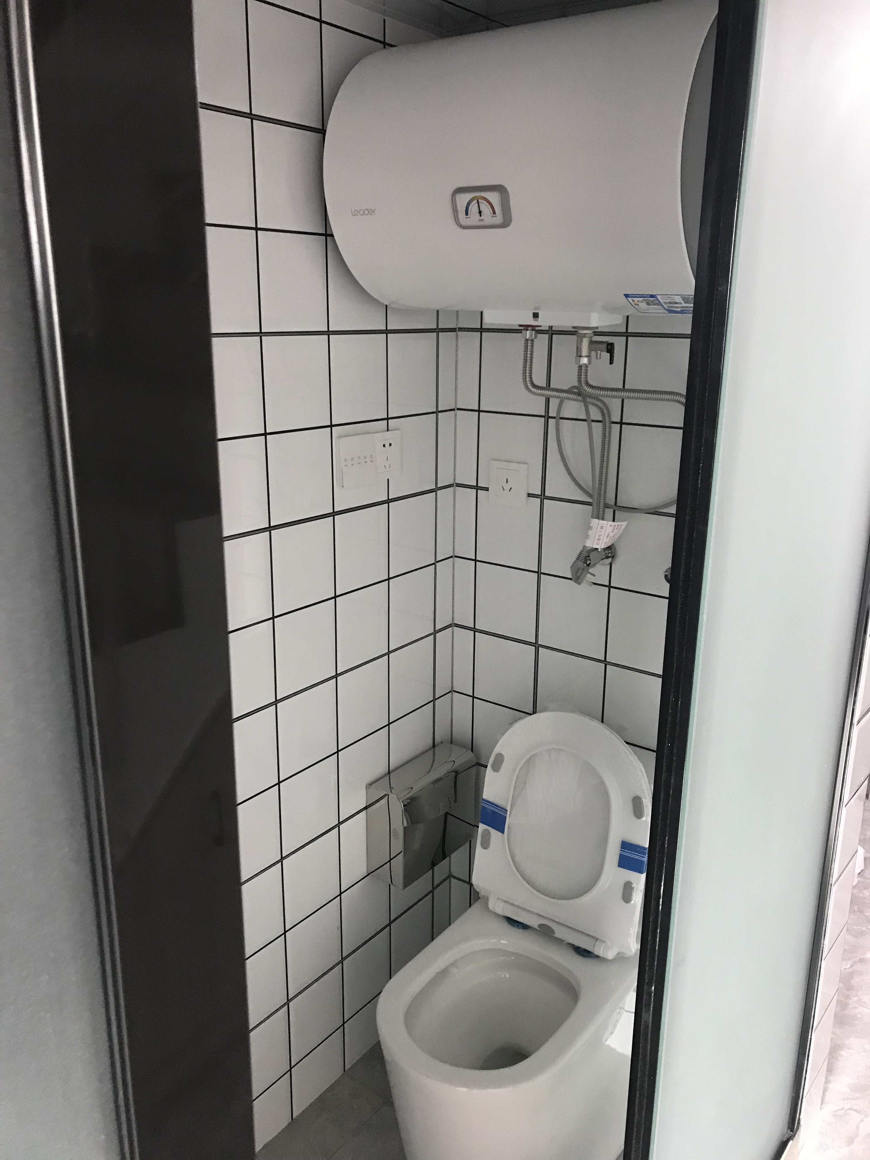 恒业站前广场 随时看房·