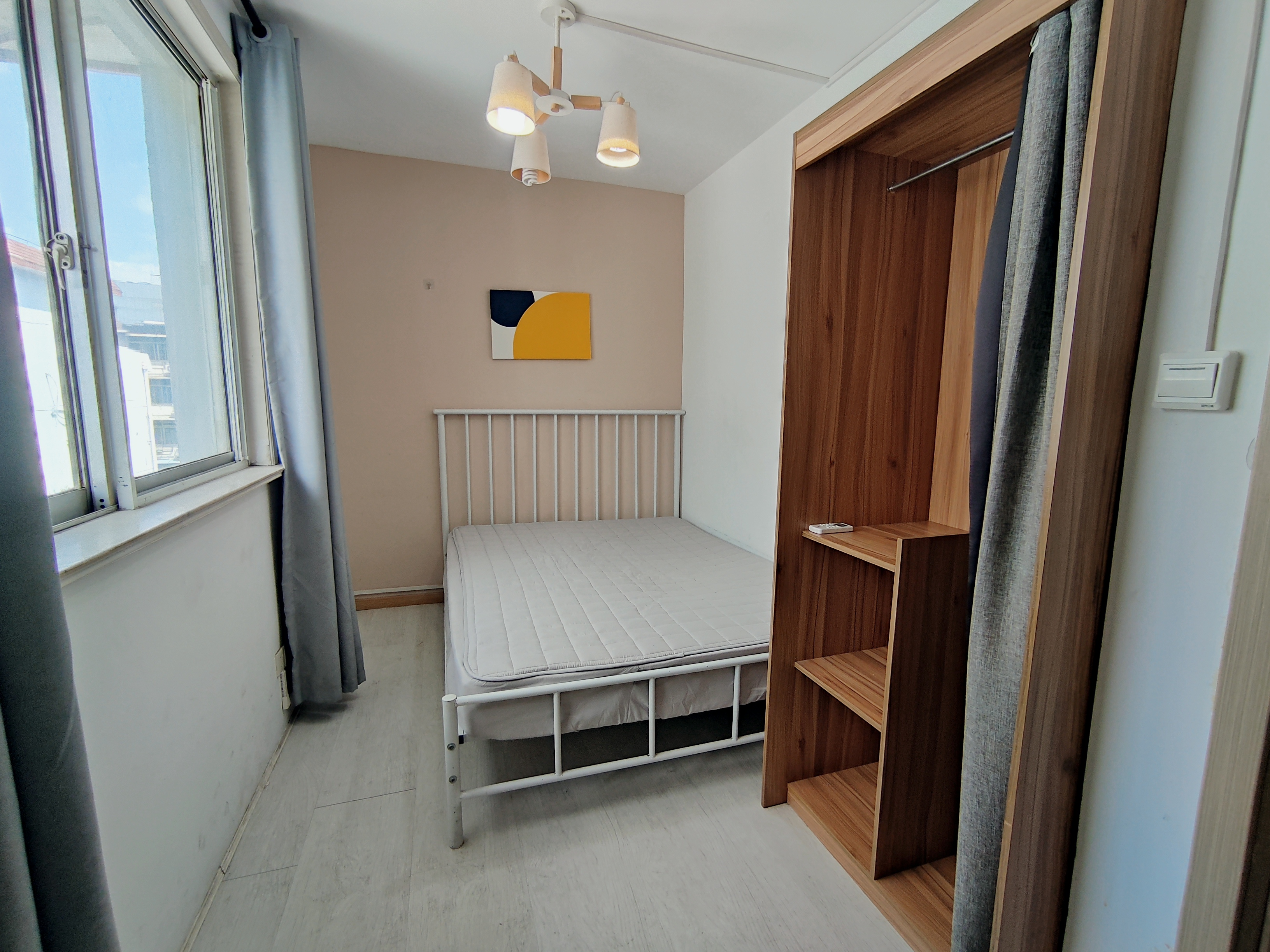 虹口足球场_嘉苑公寓 随时看房·